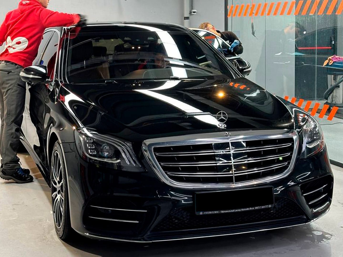 Mercedes-Benz S 560