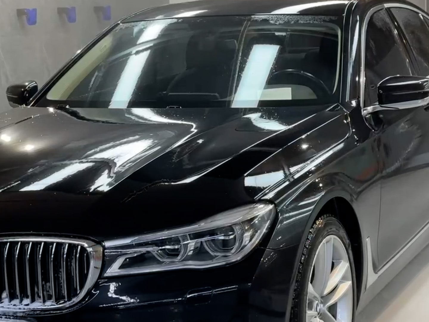 BMW 730I