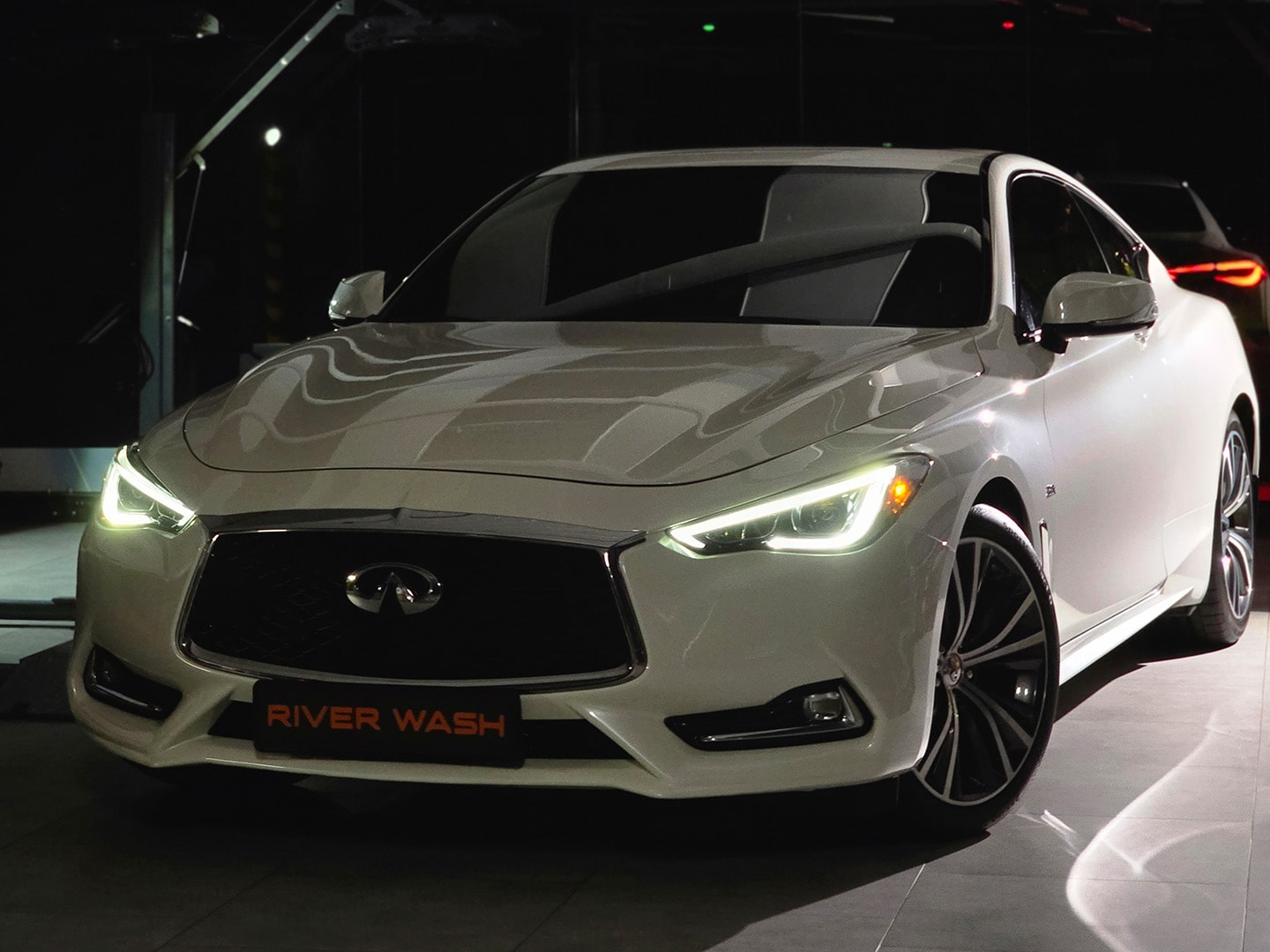 Infinity Q60